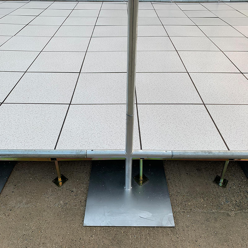 5x7m Typ ett avlastningstält med membrantäckt stålram