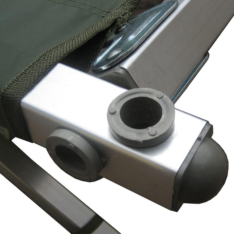 Fällbar fältsäng i aluminium